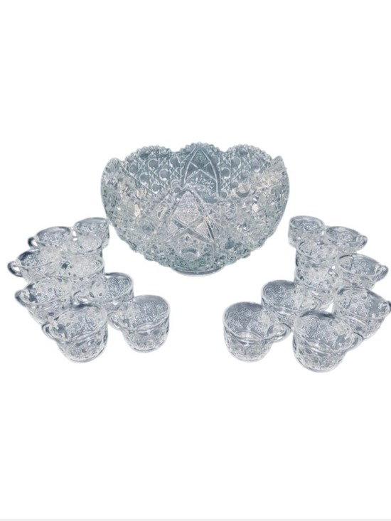 L.E. Smith Other - Vintage 1970s L.E. Smith Daisy & Button Punch Bowl Set – 20 Piece Clear Pressed